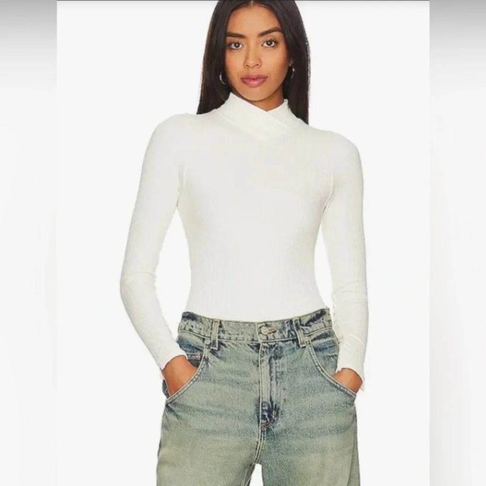 Free People ivory white XYZ‎ Recycled mockneck Turtleneck Bodysuit size M/L new